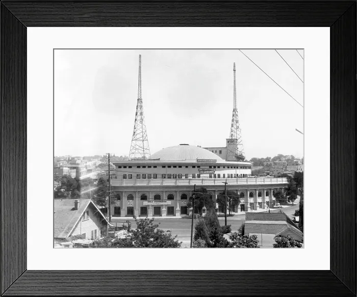 Framed Print : Aimee Semple McPherson's evangelical meeting place, The Angeles Temple, Los Angeles, California, September 11, 1930.. Courtesy: CSU Archives  /  Everett Collection