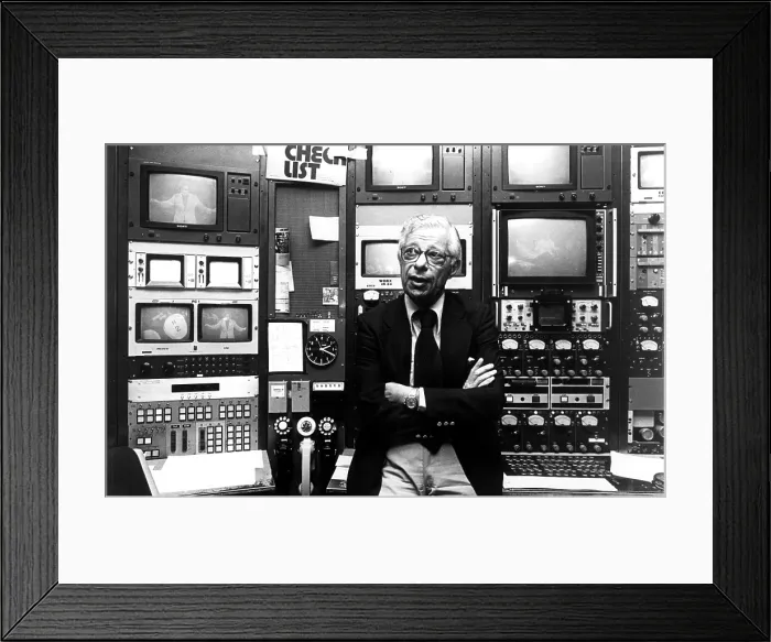 Framed Print : THE CLOUDED WINDOW, Daniel Schorr, 1978. Courtesy: CSU Archives  /  Everett Collection