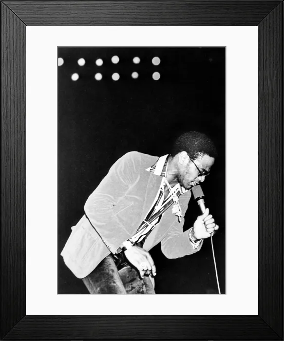 Framed Print : Al Green onstage, ca. 1981. Courtesy CSU Archives / Everett Collection