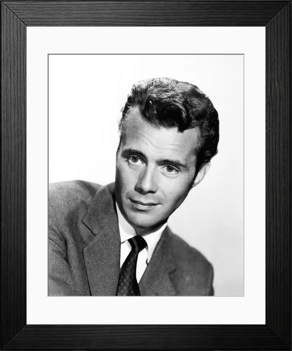 Framed Print : Dirk Bogarde, 1960. Courtesy: CSU Archives  /  Everett Collection