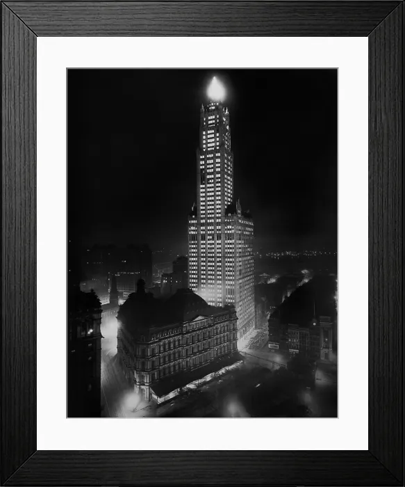 Framed Print : Woolworth Building towers over the City Hall Post Office and Courthouse at night, 1914-1919. Photo was taken from the new Municipal Building completed in 1914 Framed Print : Woolworth Building towers over the City Hall Post Office and Courthouse at night, 1914-1919. Photo was taken from the new Municipal Building completed in 1914