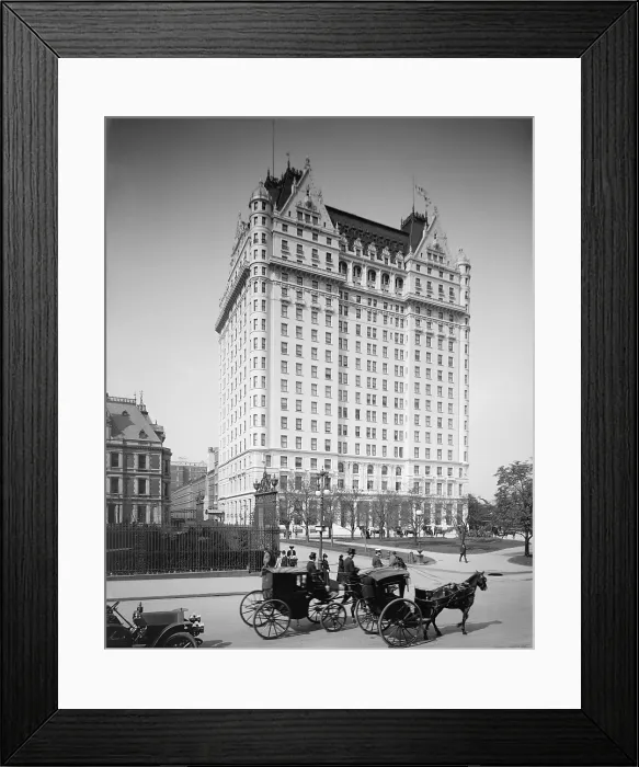 Framed Print : The Plaza Hotel photographed from the corner of 5th Avenue and 58th Street in Manhattan, c. 1905-1909