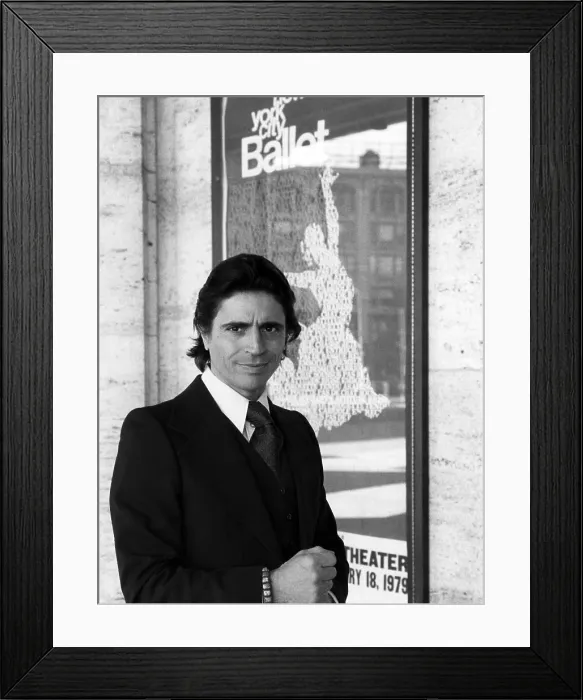 Framed Print : Edward Villella, American ballet dancer, circa 1979. Courtesy: CSU Archives / Everett Collection Framed Print : Edward Villella, American ballet dancer, circa 1979. Courtesy: CSU Archives / Everett Collection