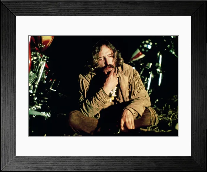 Framed Print : EASY RIDER, Dennis Hopper, 1969 Framed Print : EASY RIDER, Dennis Hopper, 1969