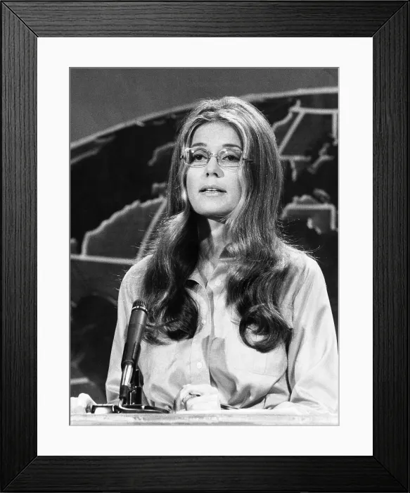 Framed Print : Feminist Gloria Steinem as a guest on FLIP WILSON PRESENTS THE HELEN REDDY SHOW, July 26, 1973. Courtesy: CSU Archives / Everett Collection