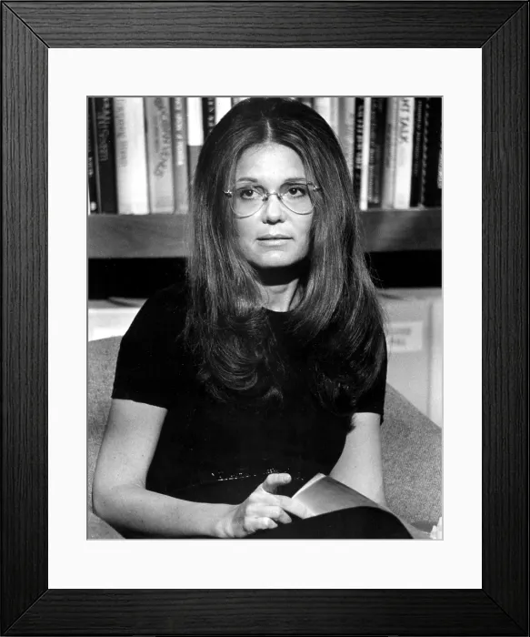 Framed Print : Gloria Steinem, 1977. Courtesy: CSU Archives / Everett Collection Framed Print : Gloria Steinem, 1977. Courtesy: CSU Archives / Everett Collection