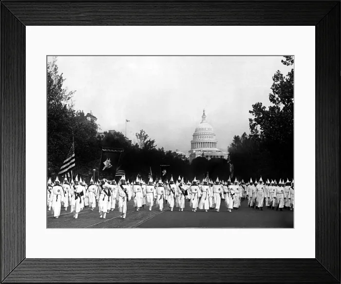 Framed Print : Ku Klux Klan parading in Washington, D.C. 1926. Courtesy: CSU Archives / Everett Collection Framed Print : Ku Klux Klan parading in Washington, D.C. 1926. Courtesy: CSU Archives / Everett Collection