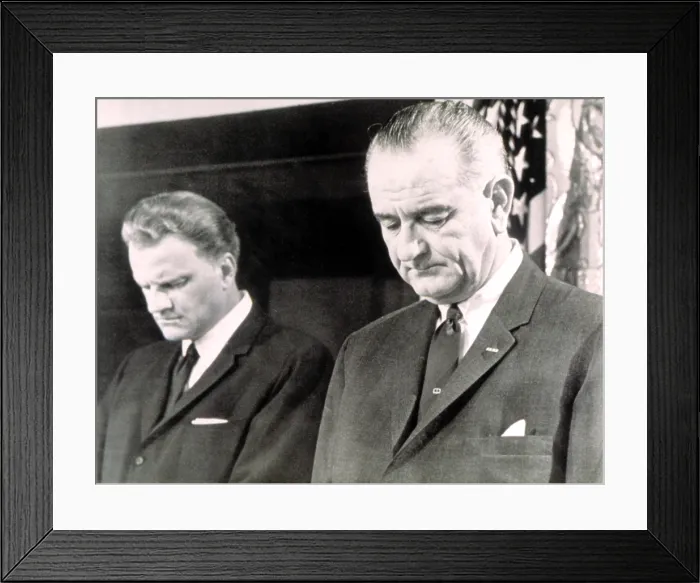 Framed Print : Billy Graham & President Lyndon B. Johnson in prayer at the White House, 1964. Courtesy: CSU Archives  /  Everett Collection