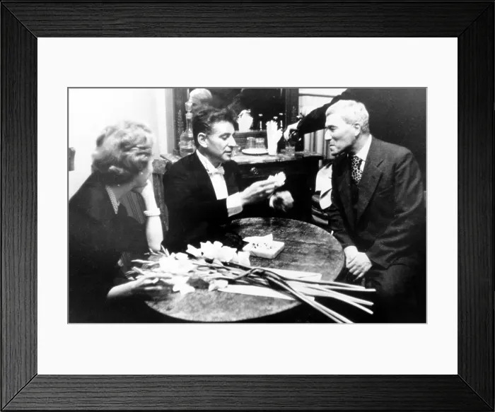 Framed Print : Boris Pasternak with Felicia and Leonard Bernstein, Moscow 1959. Courtesy: CSU Archives  /  Everett Collection