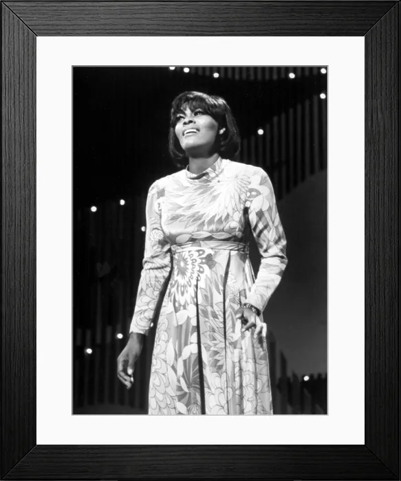 Framed Print : Dionne Warwick on THE ED SULLIVAN SHOW, 1969. Courtesy: CSU Archives / Everett Collection Framed Print : Dionne Warwick on THE ED SULLIVAN SHOW, 1969. Courtesy: CSU Archives / Everett Collection