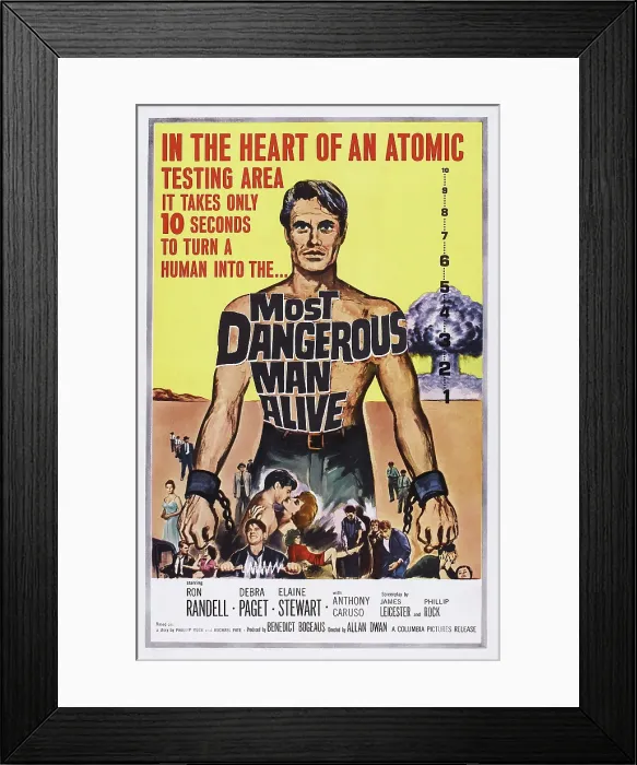 Framed Print : THE MOST DANGEROUS MAN ALIVE, Ron Randell on poster art, 1961 Framed Print : THE MOST DANGEROUS MAN ALIVE, Ron Randell on poster art, 1961