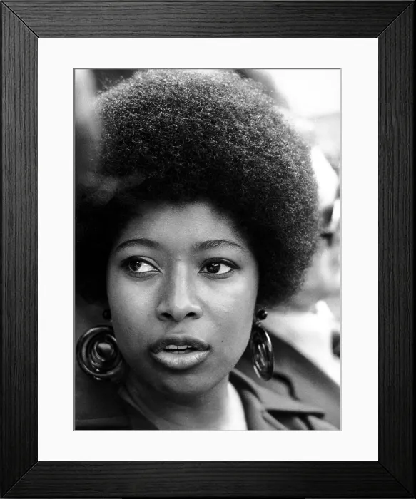 Framed Print : Alice Walker, 1970. Courtesy: CSU Archives  /  Everett Collection