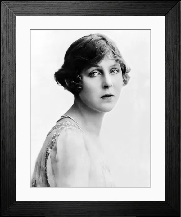 Framed Print : Actress Lady Diana Duff Cooper, ca. 1920s. Courtesy CSU Archives / Everett Collection Framed Print : Actress Lady Diana Duff Cooper, ca. 1920s. Courtesy CSU Archives / Everett Collection
