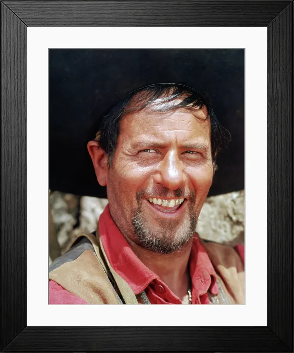 Framed Print : THE MAGNIFICENT SEVEN, Eli Wallach, 1960
