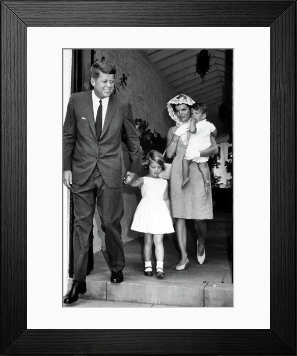Framed Print : John Kennedy and family, 4 / 19 / 63. Courtesy: CSU Archives  /  Everett Collection