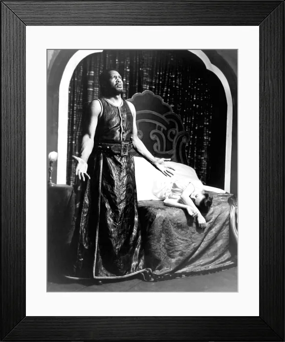 Framed Print : OTHELLO, Uta Hagen as Desdemona, Paul Robeson as Othello, Shubert Theatre, Broadway, 1943-1944. Courtesy: CSU Archives / Everett Collection Framed Print : OTHELLO, Uta Hagen as Desdemona, Paul Robeson as Othello, Shubert Theatre, Broadway, 1943-1944. Courtesy: CSU Archives / Everett Collection