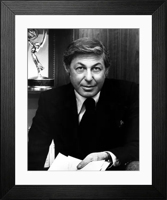 Framed Print : Don Hewit, executive producer if 60 Minutes, ca 1980. Courtesy CSU Archives / Everett Collection