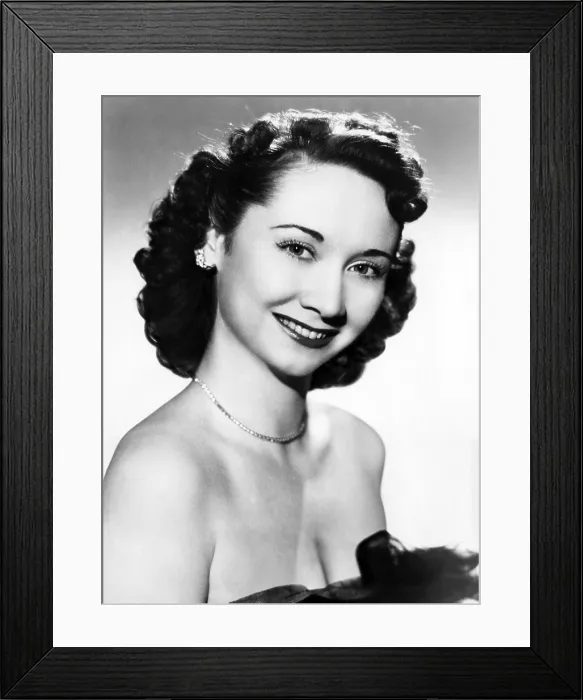 Framed Print : Dorothy Kilgallen (1913-1965), Irish-American journalist and television game show panelist, c. 1950's.. Courtesy: CSU Archives / Everett Collection Framed Print : Dorothy Kilgallen (1913-1965), Irish-American journalist and television game show panelist, c. 1950's.. Courtesy: CSU Archives / Everett Collection