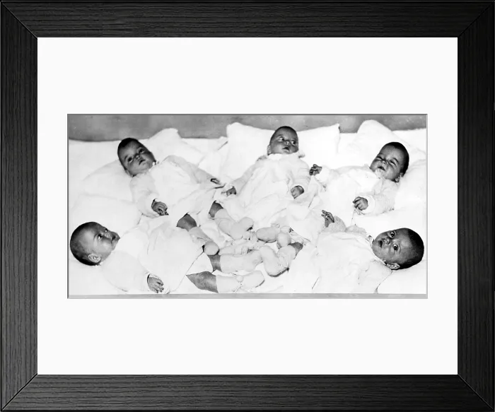 Framed Print : Dionne Quintuplets, born 5 / 28 / 34. Courtesy: CSU Archives  /  Everett Collection