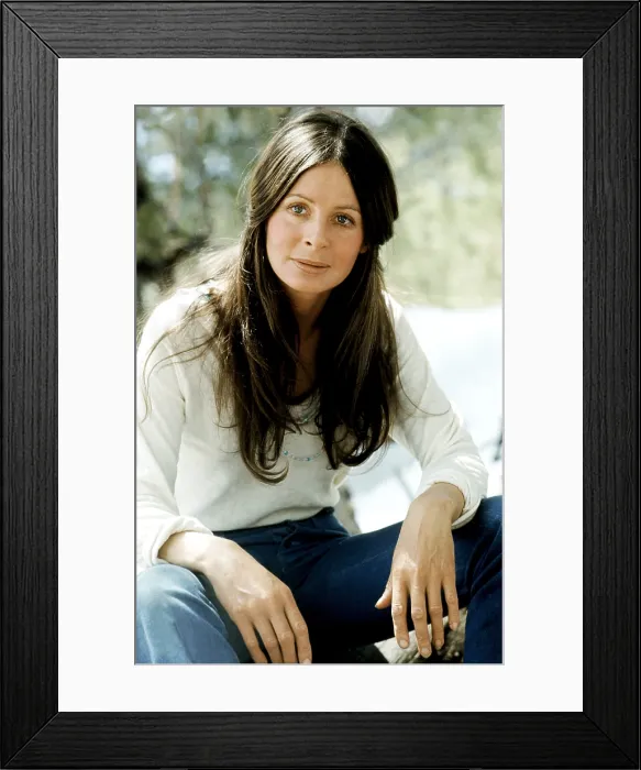 Framed Print : THE MAN WHO LOVED CAT DANCING, Sarah Miles, 1973