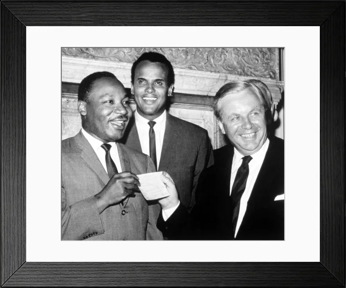 Framed Print : Martin Luther King, Jr. accepting a $100, 000 check from Tore Tellroth, the Swedish Consul General. Harry Belafonte is center. The money was raised in Sweden for Dr
