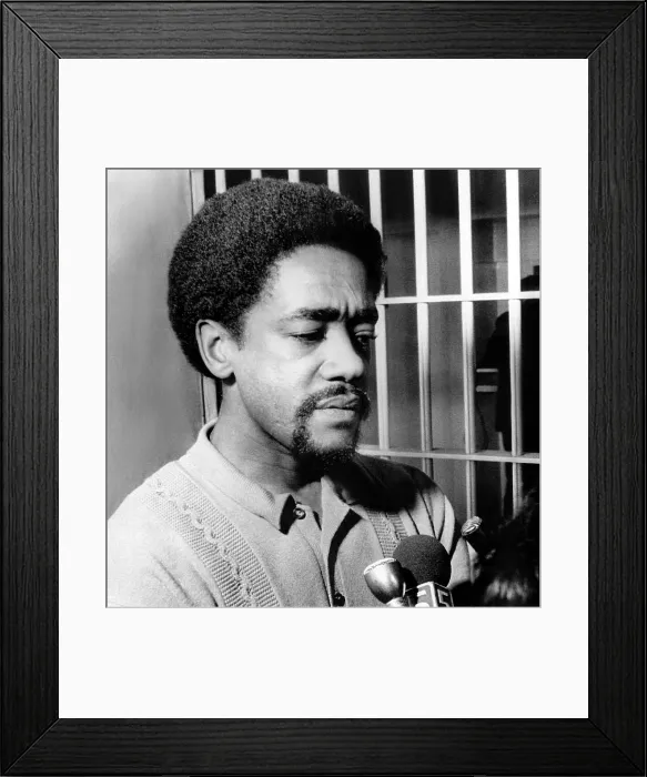 Framed Print : Black Panther leader Bobby Seale returns to his jail cell in San Fransisco awaitng extradition for a Connecticut murder case. November 11, 1969 Framed Print : Black Panther leader Bobby Seale returns to his jail cell in San Fransisco awaitng extradition for a Connecticut murder case. November 11, 1969