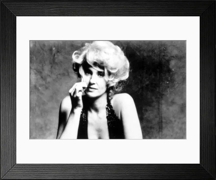 Framed Print : Tammy Wynette, (circa 1970s). Courtesy: CSU Archives  /  Everett Collection
