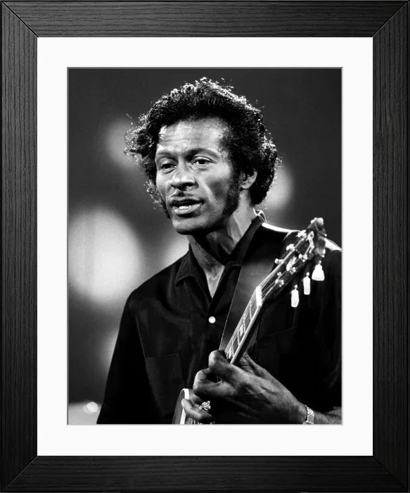 Framed Print : Chuck Berry, 1973. Courtesy: CSU Archives / Everett Collection