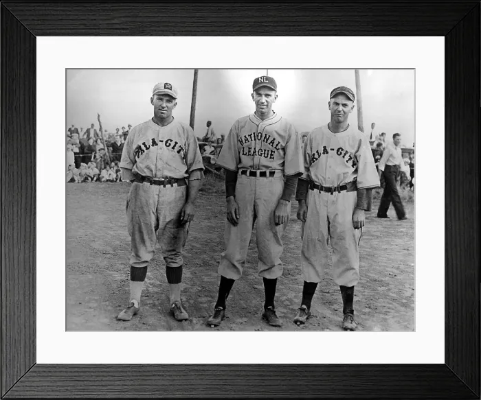 Framed Print : Carl Hubbell (ctr) of NYs Giants fame flanked by brothers Jay Hubbell & Merritt Hubbell, all pitchers at exhibition game at home in Meeker, OK, 10 / 22 / 33