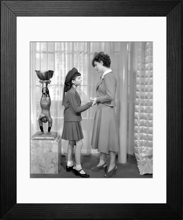 Framed Print : THE WOMEN, Virginia Weidler, Norma Shearer, 1939 Framed Print : THE WOMEN, Virginia Weidler, Norma Shearer, 1939