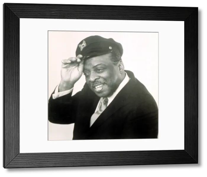 Framed Print : COUNT BASIE, 1972. Courtesy: CSU Archives  /  Everett Collection