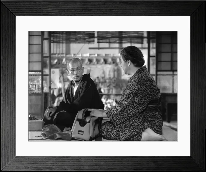 Framed Print : TOKYO STORY, (aka TOKYO MONOGATARI), Chishu Ryu, Chieko Higashiyama, 1953
