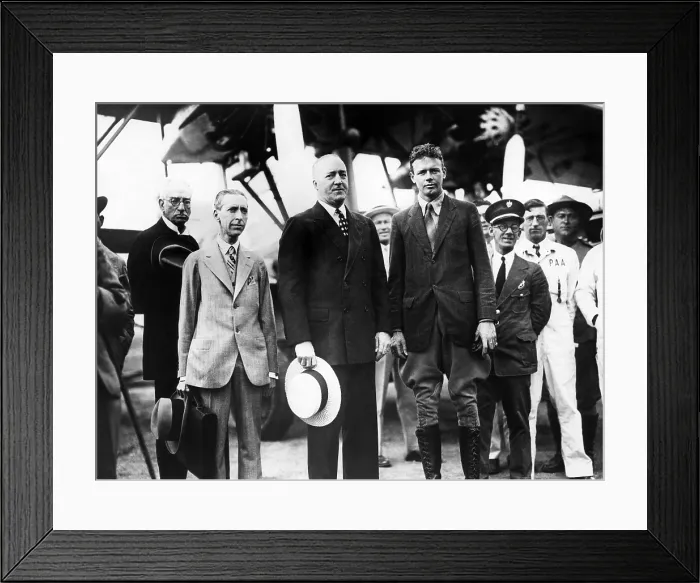Framed Print : front row: American pilot Charles Lindbergh (far right), during a one hour stopover in Havana on his flight from Miami to Panama for the Pan-American airways