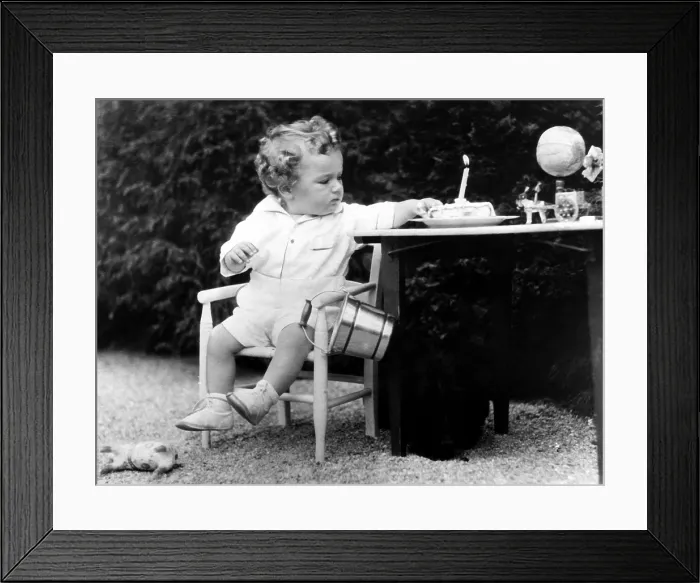 Framed Print : Charles Lindbergh Jr. (1930-1932), son of American pilot Charles Lindbergh, celebrating his birthday prior to his kidnapping. circa. 1931 Framed Print : Charles Lindbergh Jr. (1930-1932), son of American pilot Charles Lindbergh, celebrating his birthday prior to his kidnapping. circa. 1931