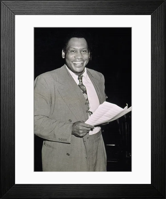 Framed Print : PAUL ROBESON recording 'Joe Louis Blues' by Count Basi e and Richard Wright, 1941. Courtesy: CSU Archives  /  Everett Collection