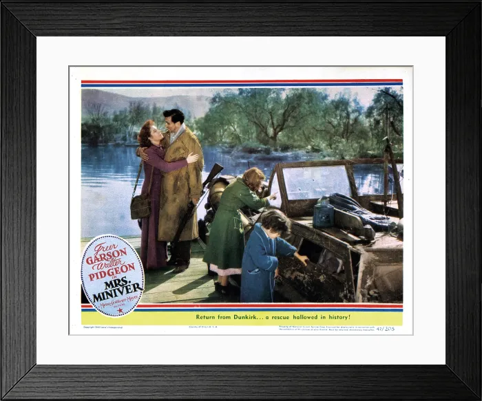 Framed Print : MRS. MINIVER, from left, Greer Garson, Walter Pidgeon, Clare Sandars, Christopher Severn, 1942