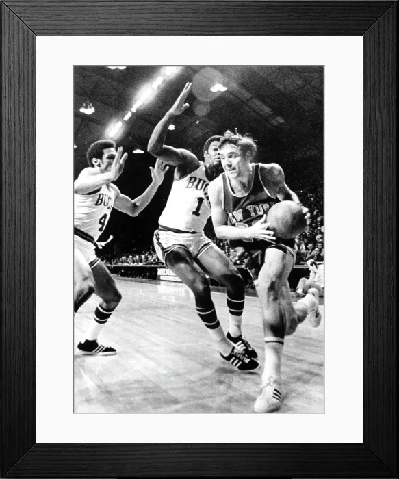 Framed Print : NY Knicks Dave DeBusschere, with basketball (R), passes Milwaukee Bucks, Greg Smith (L) & Oscar Robertson (C), in the Bucks-Knicks game in Milwaukee, WI, January 7, 1971 Framed Print : NY Knicks Dave DeBusschere, with basketball (R), passes Milwaukee Bucks, Greg Smith (L) & Oscar Robertson (C), in the Bucks-Knicks game in Milwaukee, WI, January 7, 1971