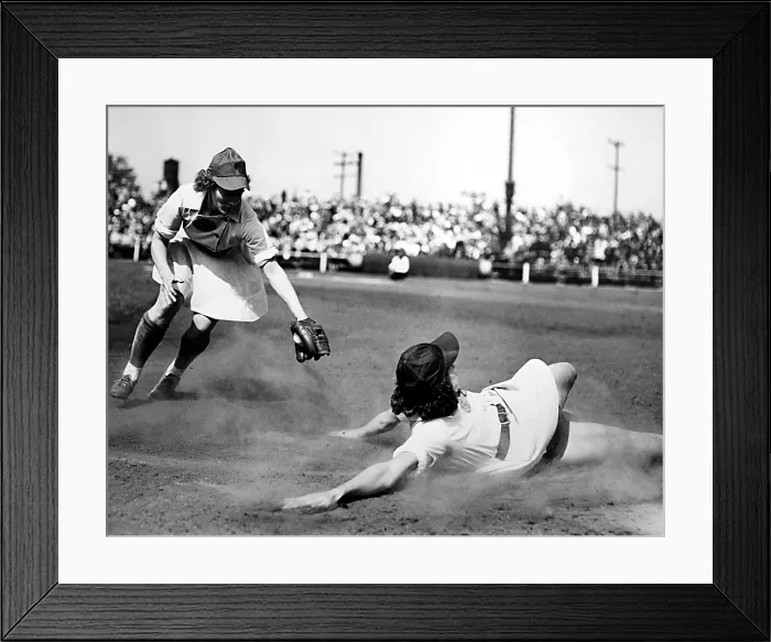 Framed Print : BASEBALL, Racine Wisconsin Belles, playing the South Bend Blue Sox, 9 / 14 / 47. All-American Girls Baseball League. Everett / CSU Archives