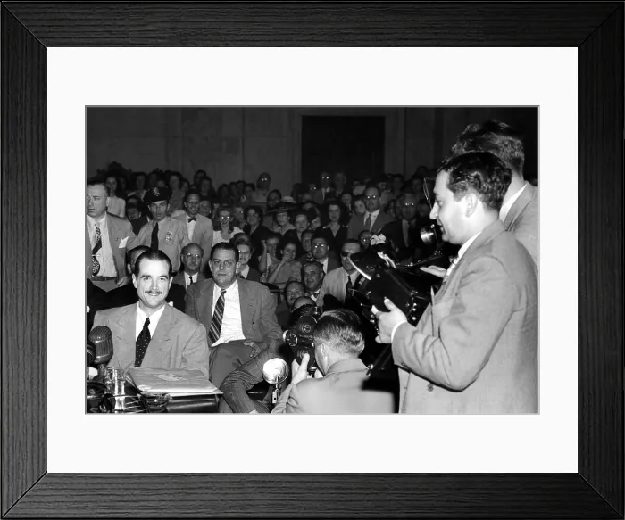 Framed Print : Howard Hughes, testifying at the Senate War Investigating Subcommittee's Hearing on his (Hughes) wartime plane contracts, August 1947 Framed Print : Howard Hughes, testifying at the Senate War Investigating Subcommittee's Hearing on his (Hughes) wartime plane contracts, August 1947