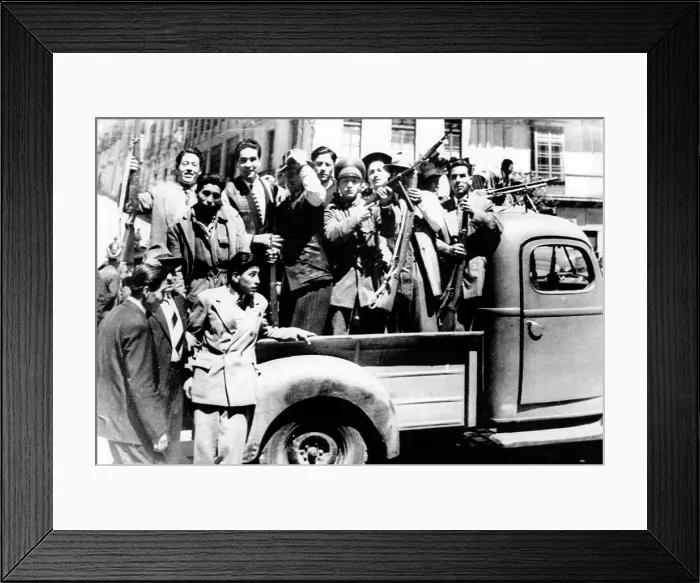 Framed Print : La Paz, Bolivia: Police and civilians of Bolivia's national revolutionary party patrol streets during the country's bloodiest revolt that left approximately 1, 000 dad Framed Print : La Paz, Bolivia: Police and civilians of Bolivia's national revolutionary party patrol streets during the country's bloodiest revolt that left approximately 1, 000 dad