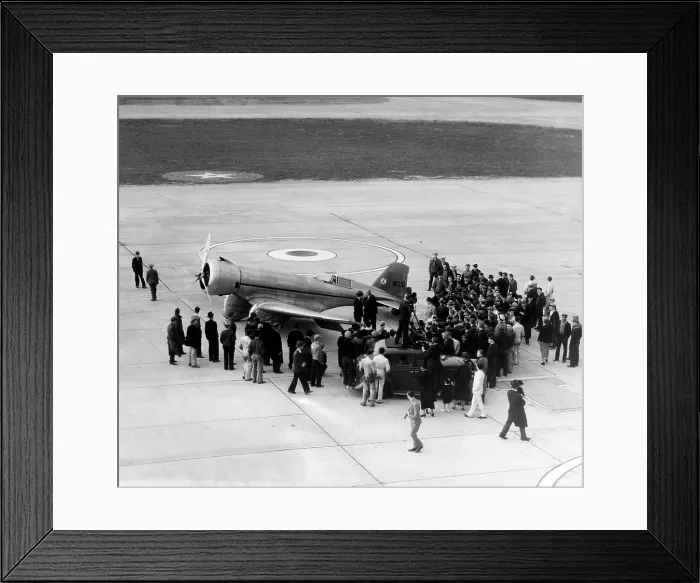 Framed Print : Howard Hughes lands at Floyd Bennett Airport in New York, four hours and 22 minutes after he took off from Miami, Florida, 1936. Courtesy: CSU Archives / Everett Collection Framed Print : Howard Hughes lands at Floyd Bennett Airport in New York, four hours and 22 minutes after he took off from Miami, Florida, 1936. Courtesy: CSU Archives / Everett Collection