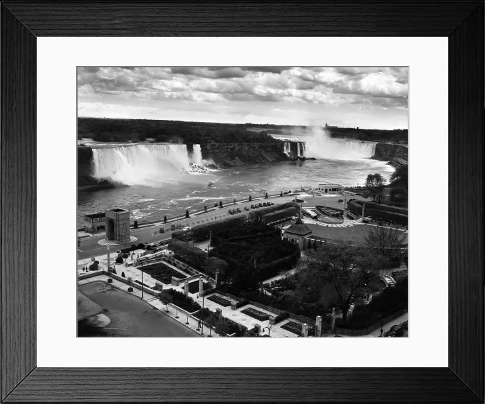 Framed Print : Niagara Falls, from the Canadian side, to the left is the American Falls. Circa 1940s. Courtesy: CSU Archives / Everett Collection