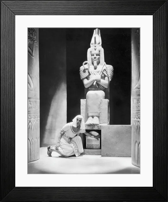 Framed Print : THE MUMMY, Boris Karloff, 1932