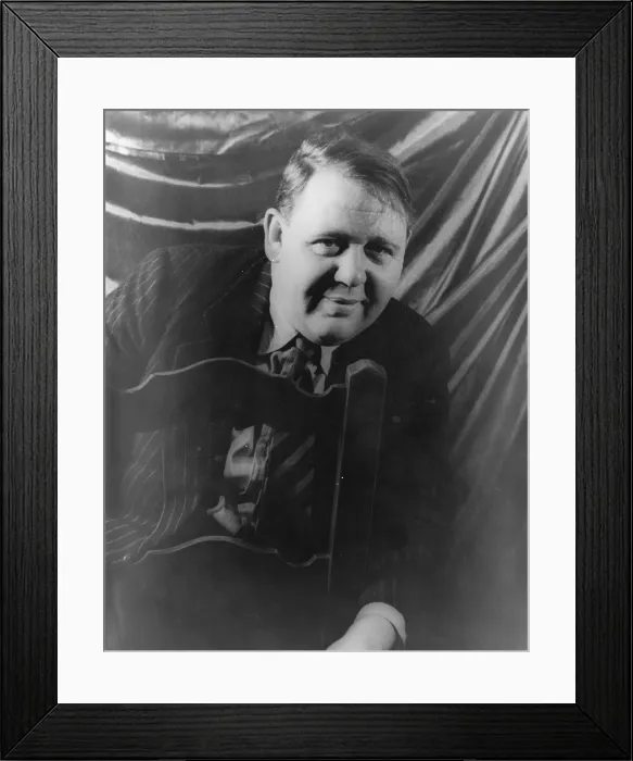 Framed Print : Charles Laughton, portrait by Carl Van Vechten, April 4, 1940 Framed Print : Charles Laughton, portrait by Carl Van Vechten, April 4, 1940
