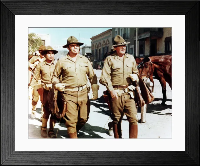 Framed Print : THE WILD BUNCH, front from left: Ernest Borgnine, William Holden, 1969