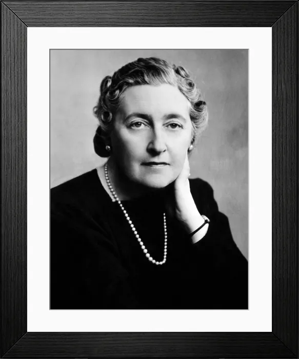 Framed Print : Agatha Christie, 1944. Courtesy: CSU Archives / Everett Collection