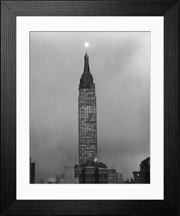 Framed Print : The Empire State Building at night. New York, New York. Circa 1945. Courtesy: CSU Archives / Everett Collection