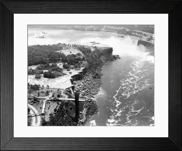 Framed Print : Niagara Falls, in the summer, circa, 1950s, New York, CSU Archives Courtesy Everett Collection Framed Print : Niagara Falls, in the summer, circa, 1950s, New York, CSU Archives Courtesy Everett Collection