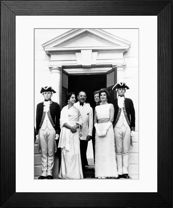 Framed Print : l-r, center four: Pakistan President Mohammed Ayub Khan, his daughter Begum Nasir Akhtar Aurangzeb, United States President John F Framed Print : l-r, center four: Pakistan President Mohammed Ayub Khan, his daughter Begum Nasir Akhtar Aurangzeb, United States President John F