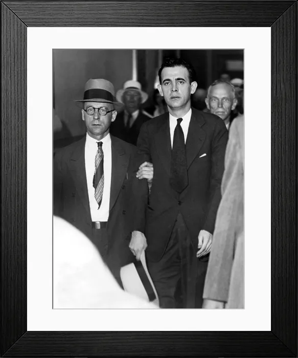 Framed Print : Jack Diamond, aka Legs Diamond escorted to courthouse in Troy, NY 7 / 13 / 31. Courtesy: CSU Archives  /  Everett Collection